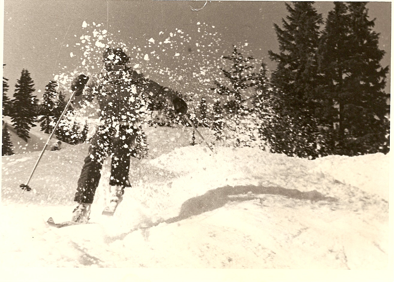 Photo of Steve Hoenisch Skiing.