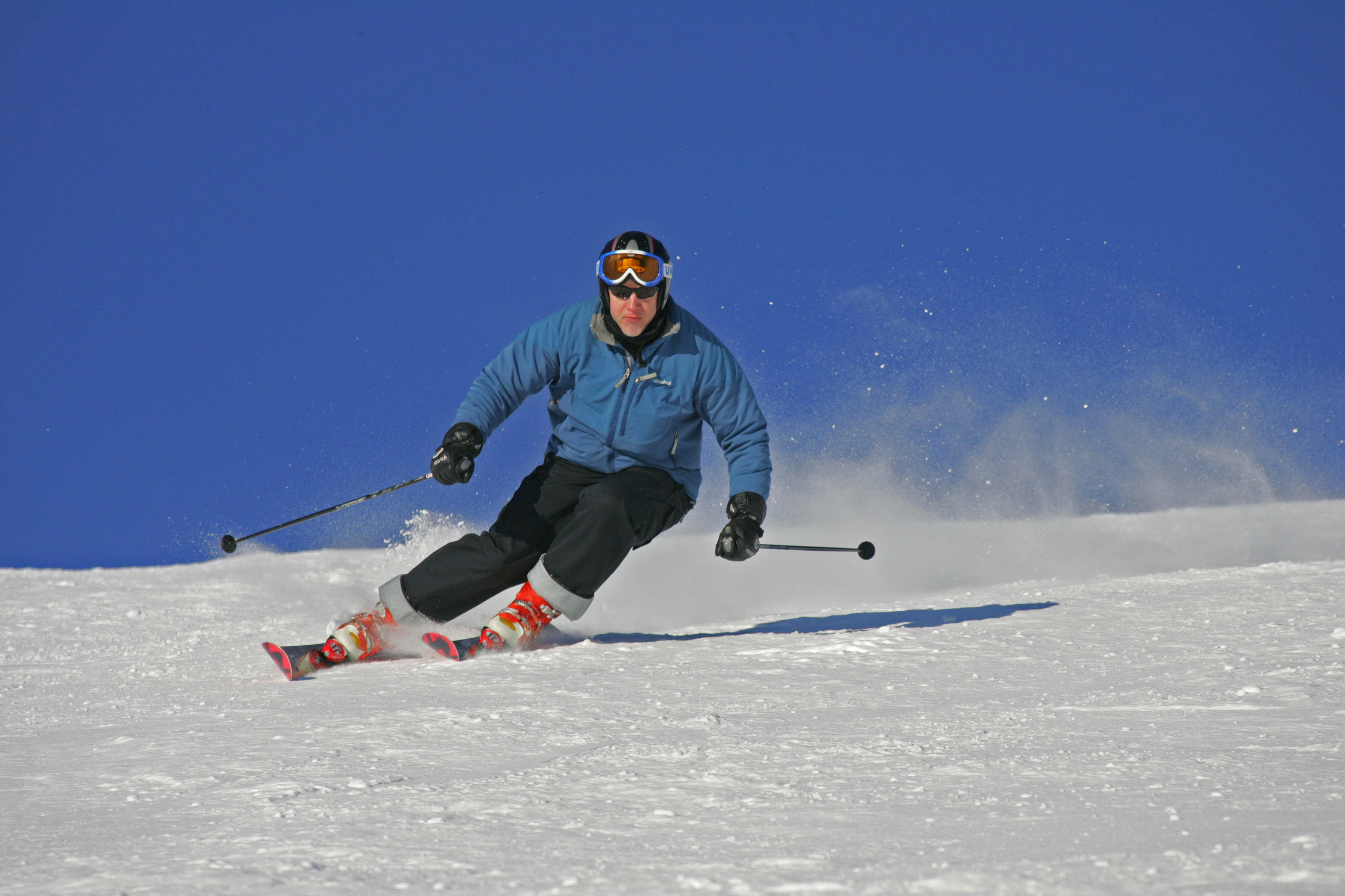Photo of Steve Hoenisch Skiing.